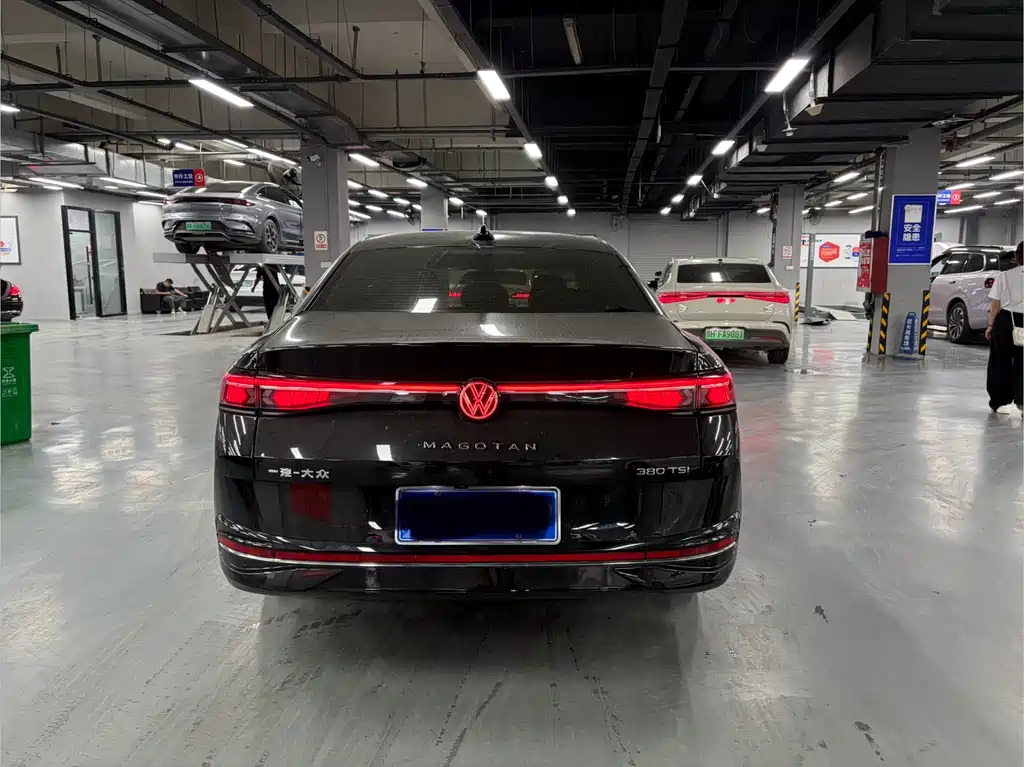 Volkswagen Magotan — миниатюра 8