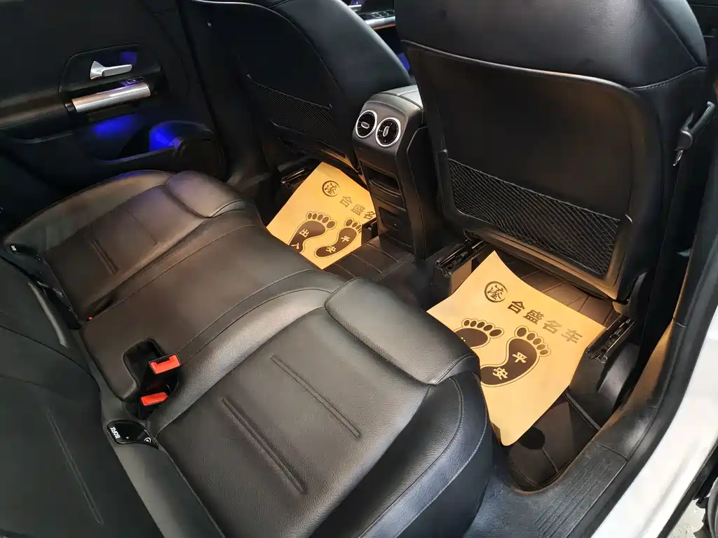 Mercedes-Benz GLA — миниатюра 17