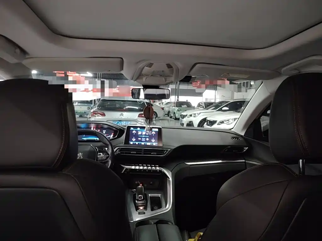 Peugeot 4008 — миниатюра 18