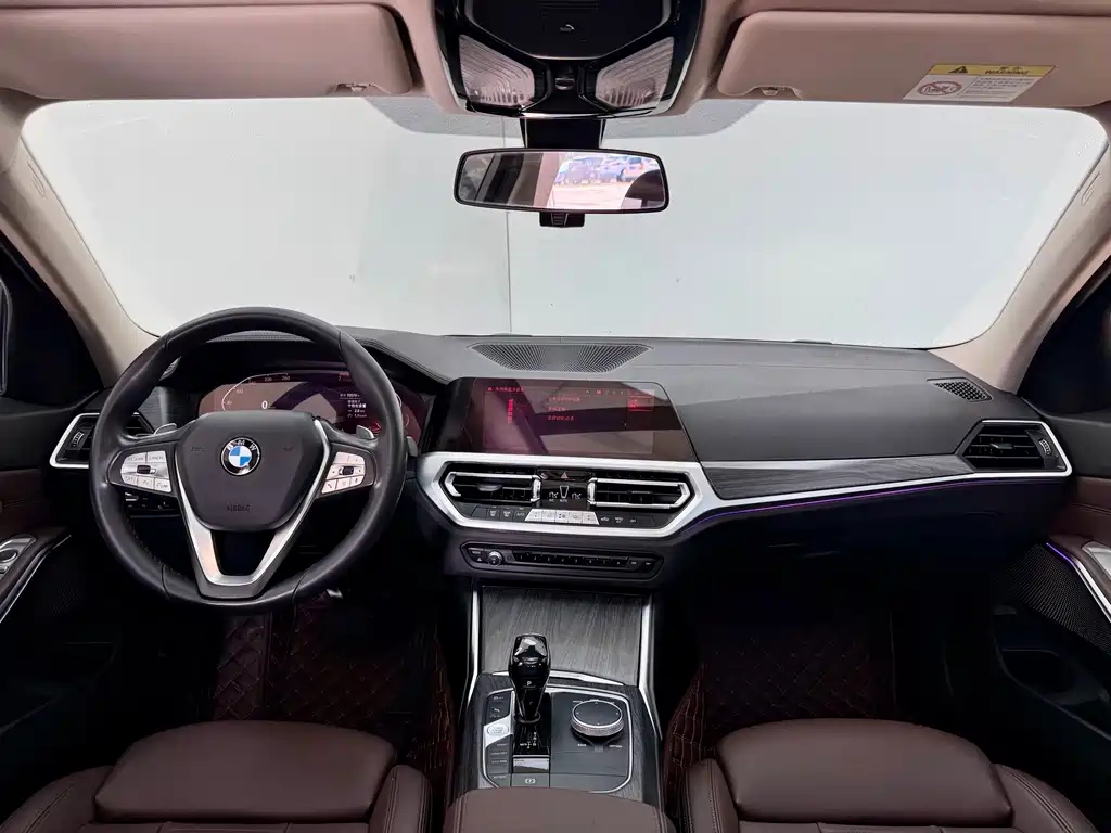 BMW 3 Series — миниатюра 18