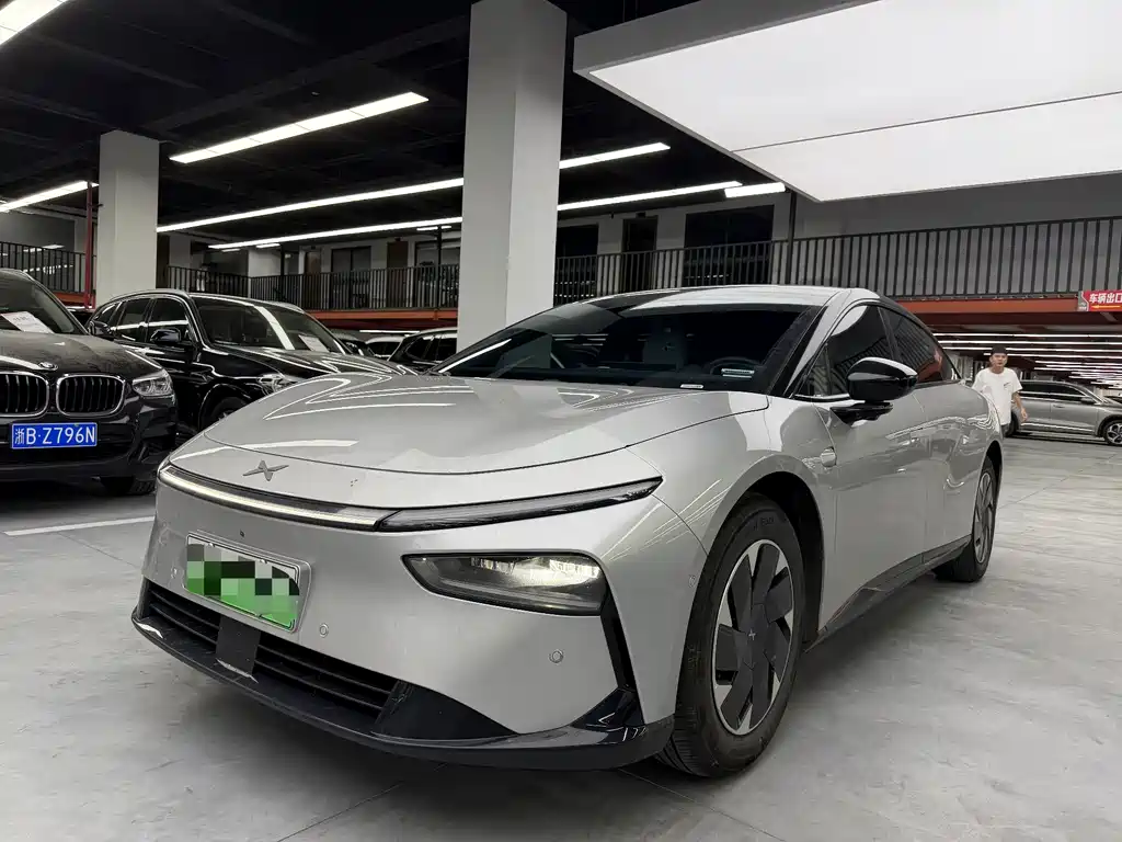 2025 Xpeng P7 - zdjęcie 1 z 15