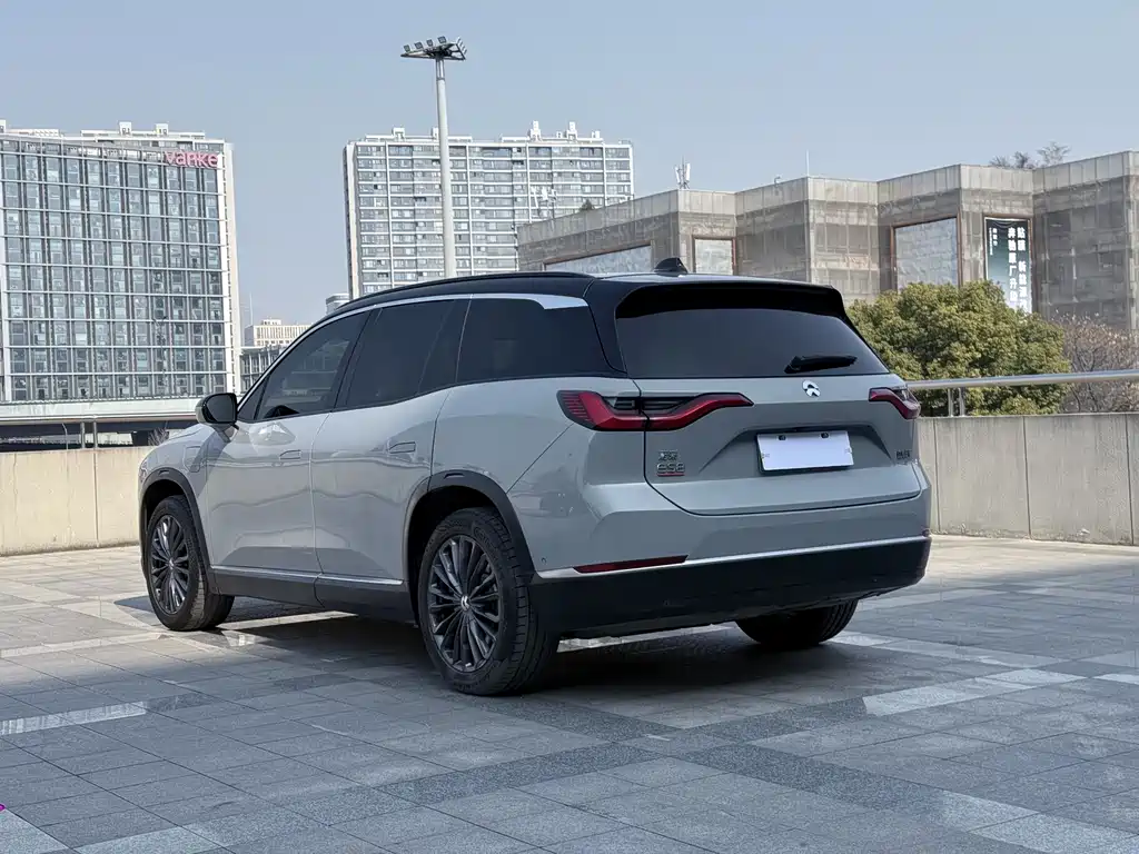 NIO NIO ES8