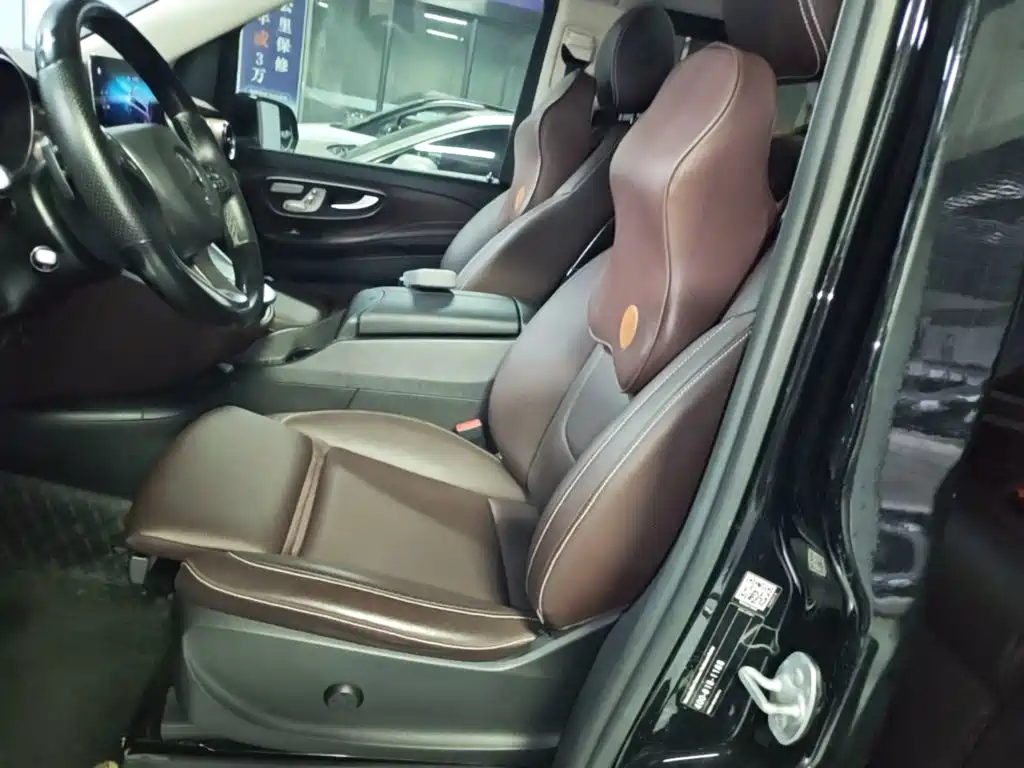 Mercedes-Benz V-Class — миниатюра 15