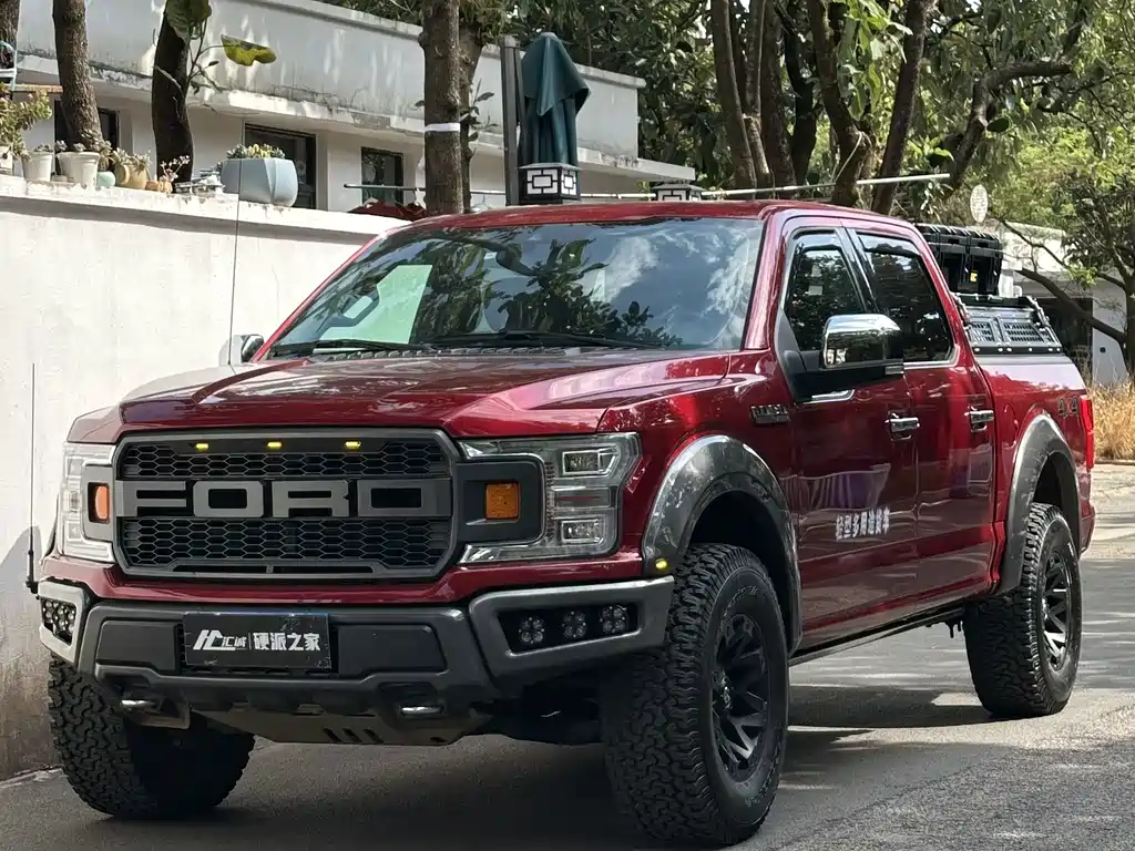 Ford F-150 Raptor