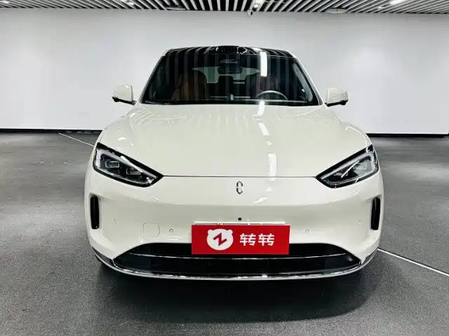 AITO ASK THE WORLD M5