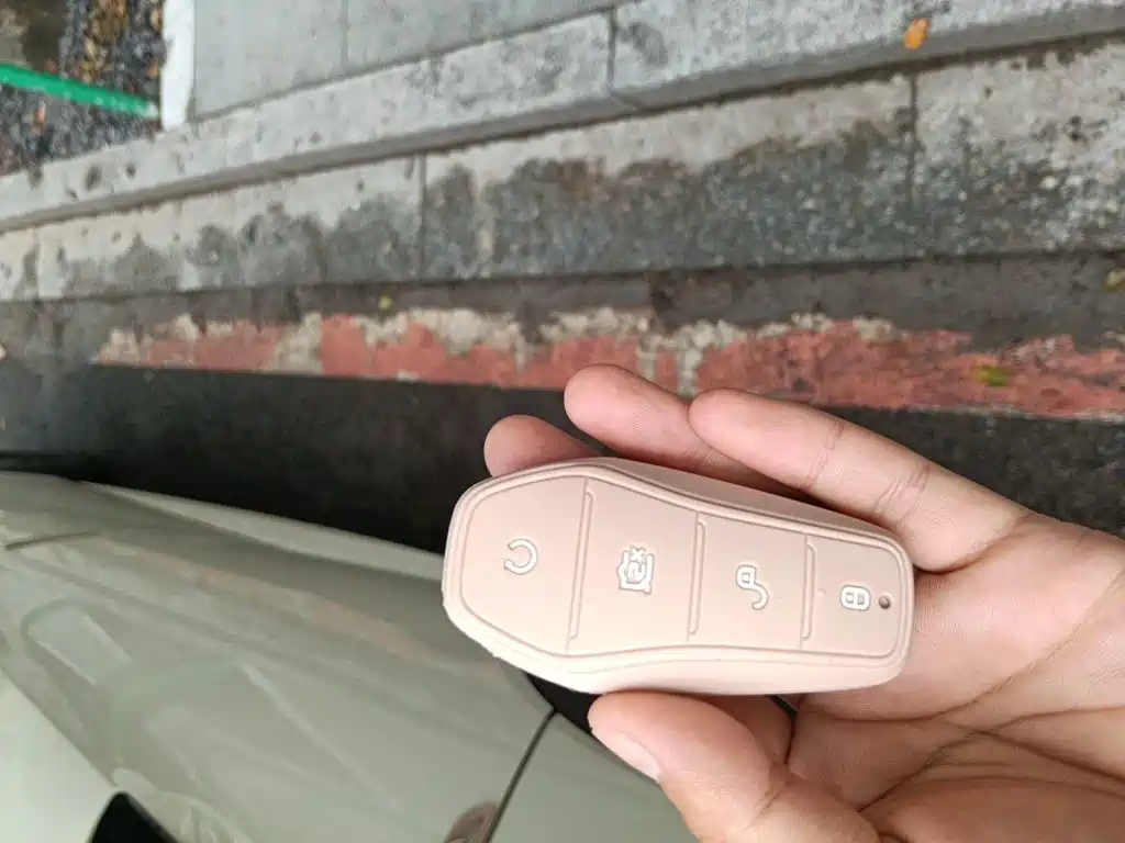 BYD Dolphin — миниатюра 9