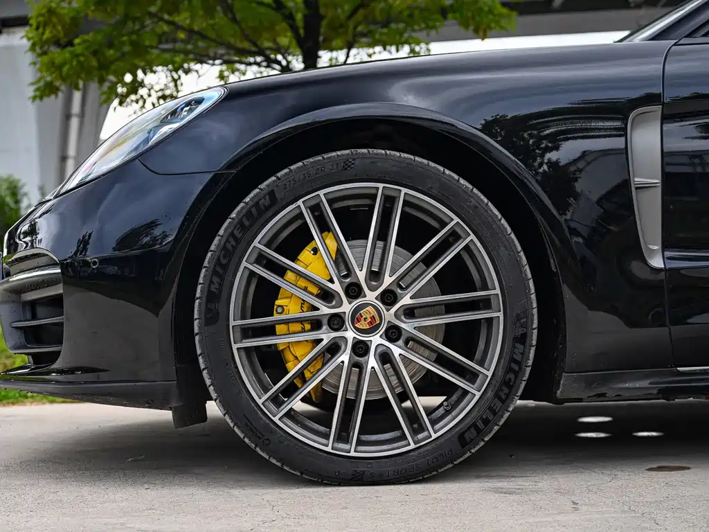 Porsche Panamera — миниатюра 20