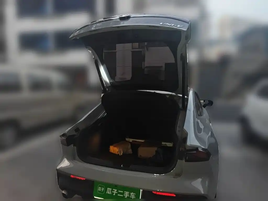 Changan UNI-V — миниатюра 16