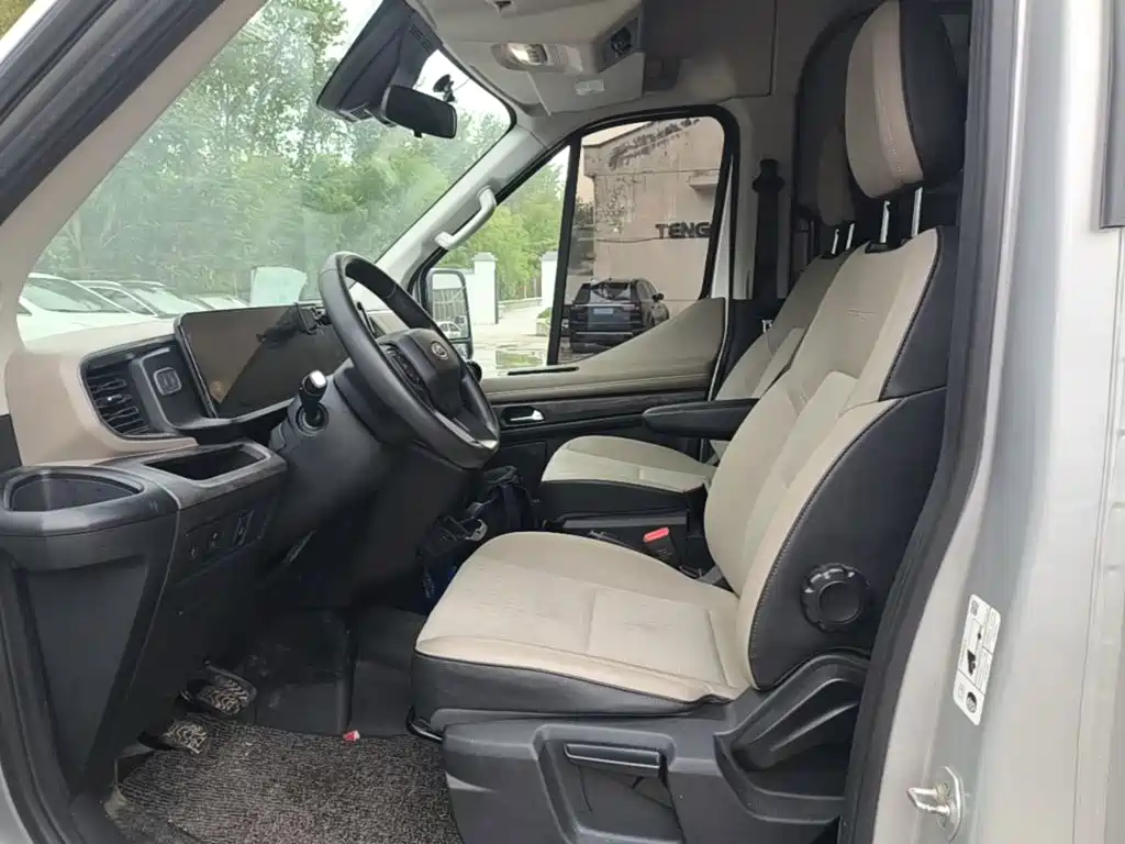 Ford Transit T8 — миниатюра 15