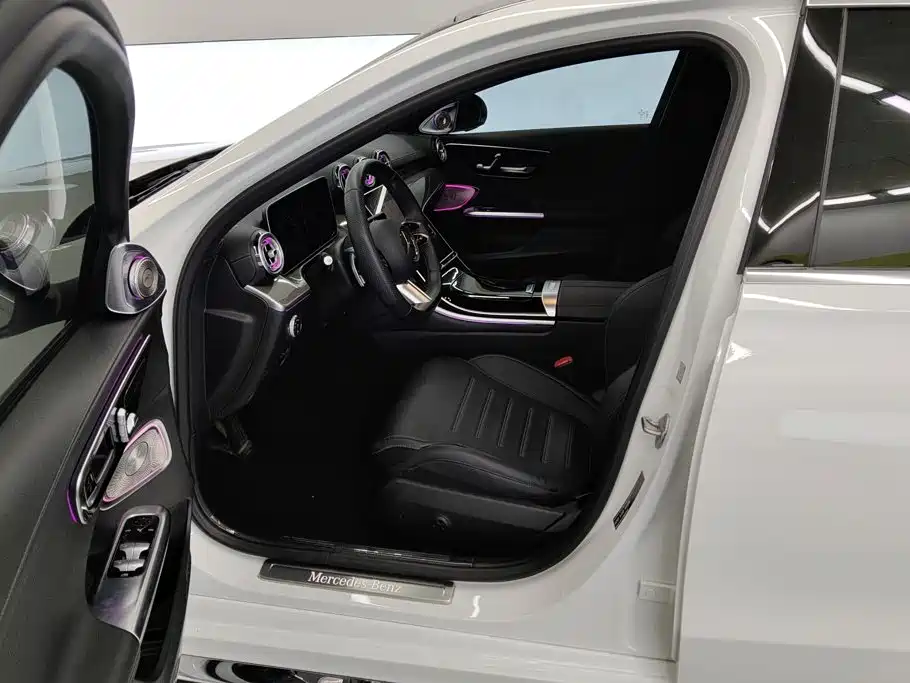 Mercedes-Benz C-Class — миниатюра 9