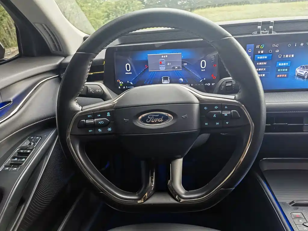 Ford Mondeo — миниатюра 19