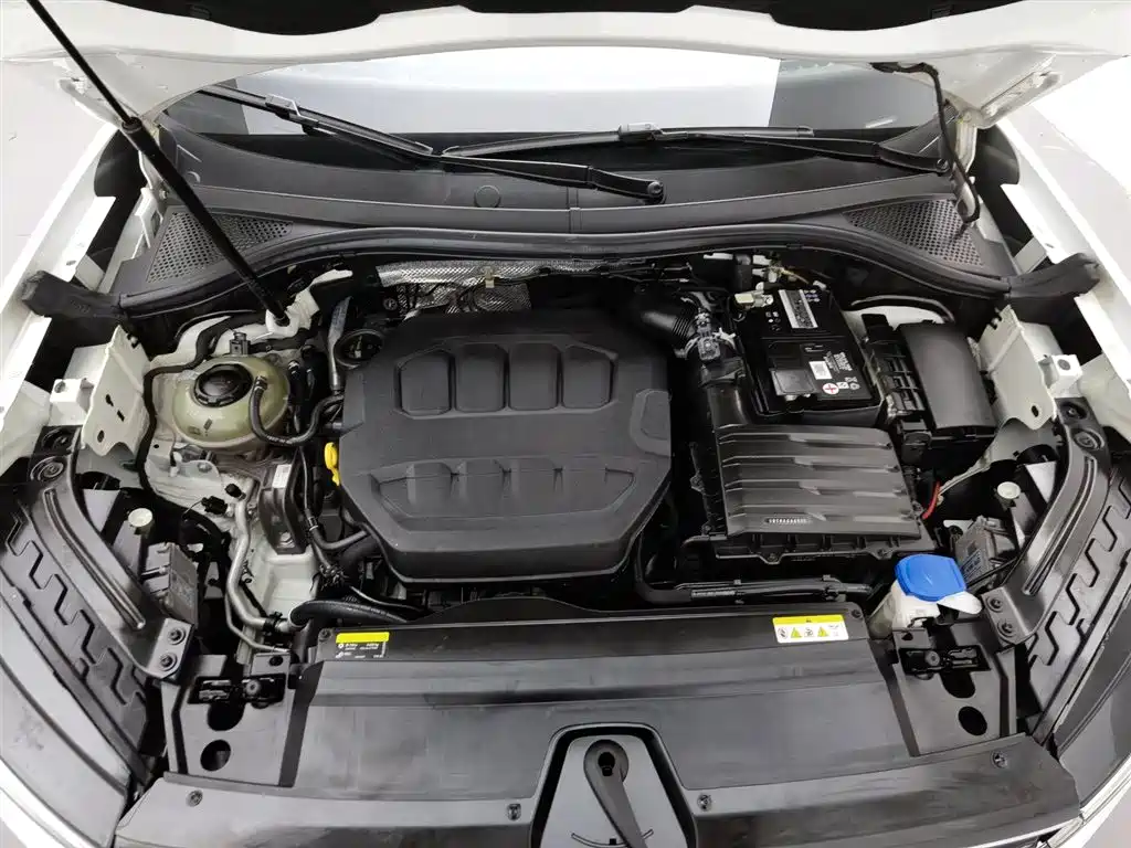 Volkswagen TayronX X 2023 330TSI Luxury