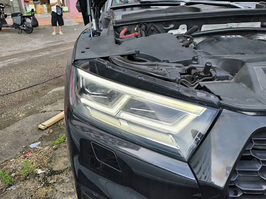 Audi Q5L — миниатюра 7