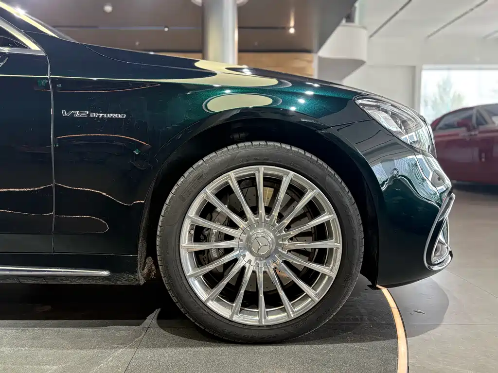 MERCEDES-BENZ S CLASS AMG