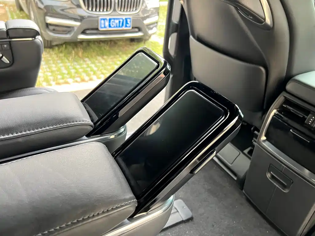 Toyota Vellfire 2024 2.5L Executive