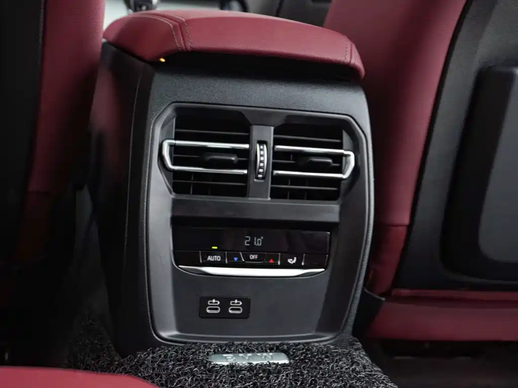 BMW 3 Series — миниатюра 17