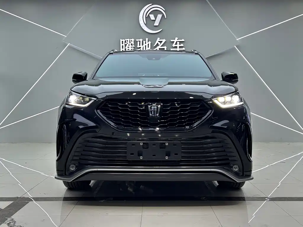 Toyota Crown Kluger — миниатюра 2