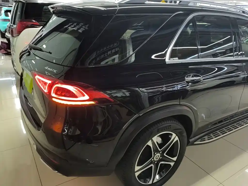 Mercedes-Benz GLE (Import) — миниатюра 7