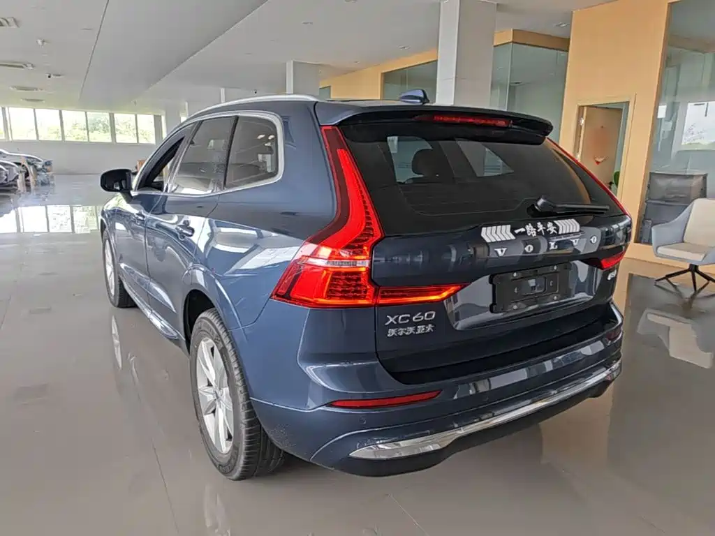 Volvo XC60 — миниатюра 5