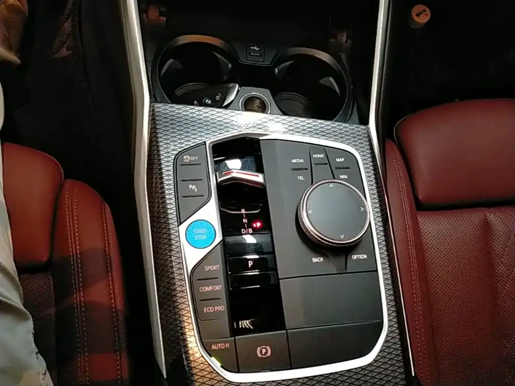 BMW i3 — миниатюра 14