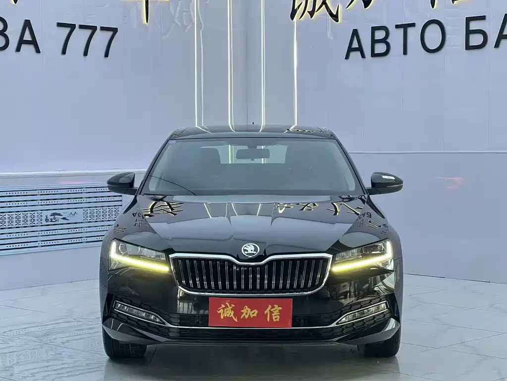 Skoda Superb — миниатюра 2