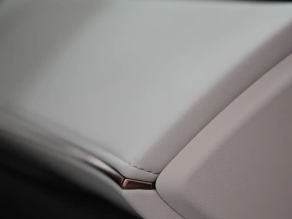Lexus LM — фотографии объявления, Фото 16
