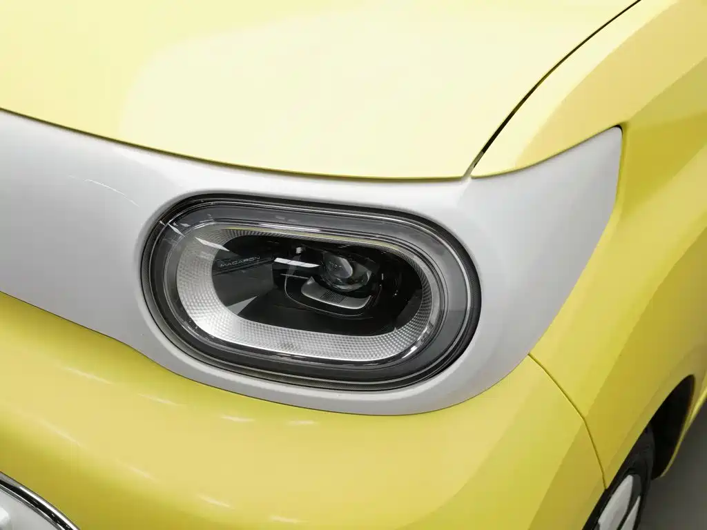 Wuling MINIEV — миниатюра 7