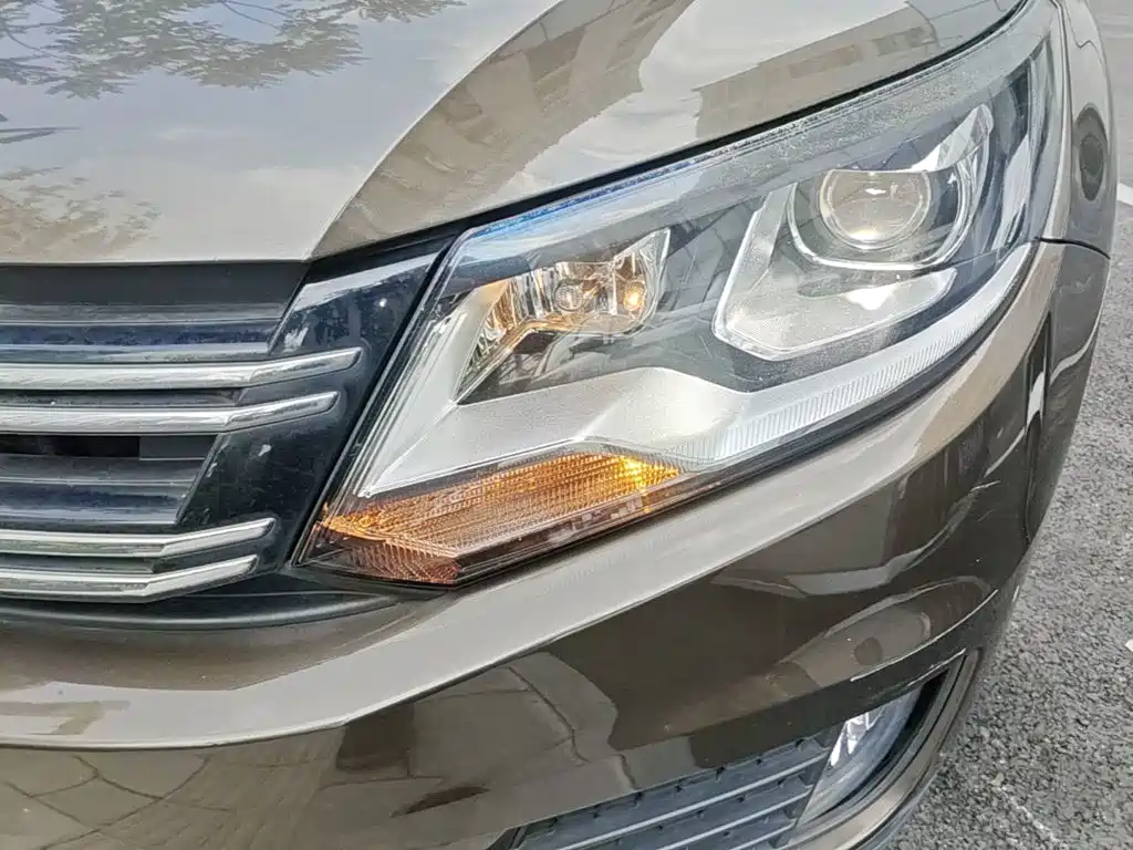 Volkswagen Tiguan — миниатюра 24