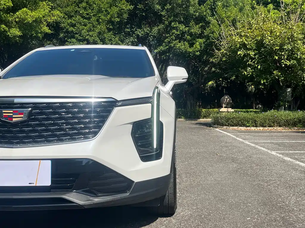 Cadillac XT4 — миниатюра 10