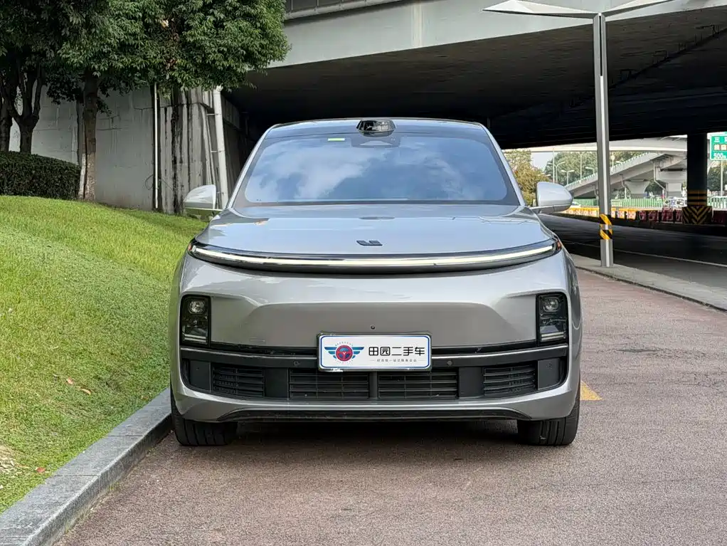 Li Auto Li L9 — миниатюра 2