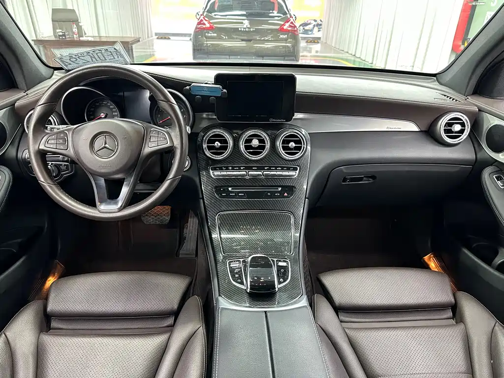 Mercedes-Benz GLC — миниатюра 8