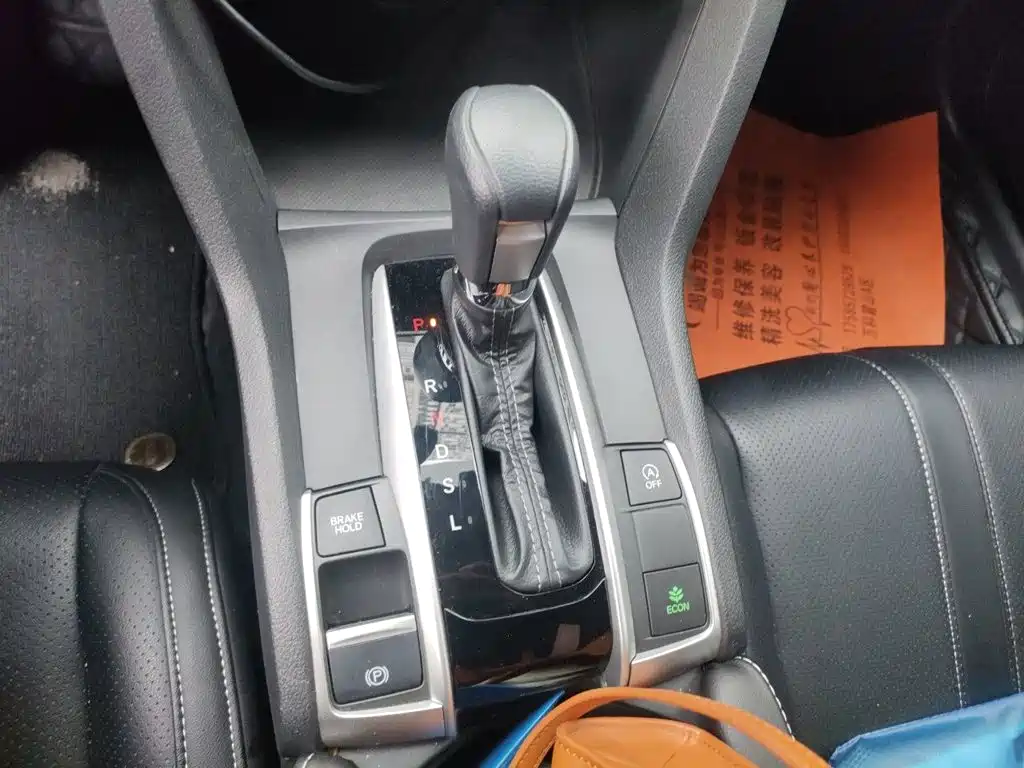 Honda Civic — миниатюра 15
