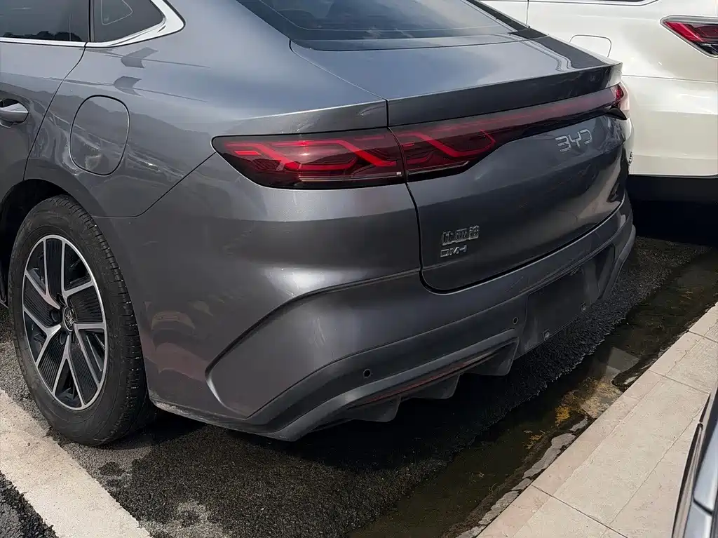BYD Qin L — миниатюра 5