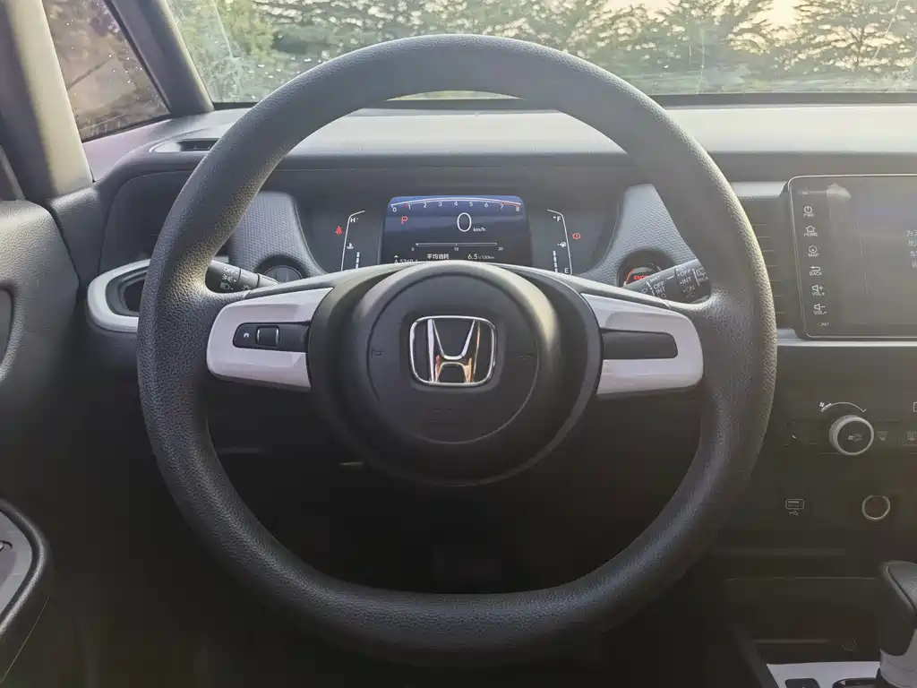 Honda Fit — миниатюра 17