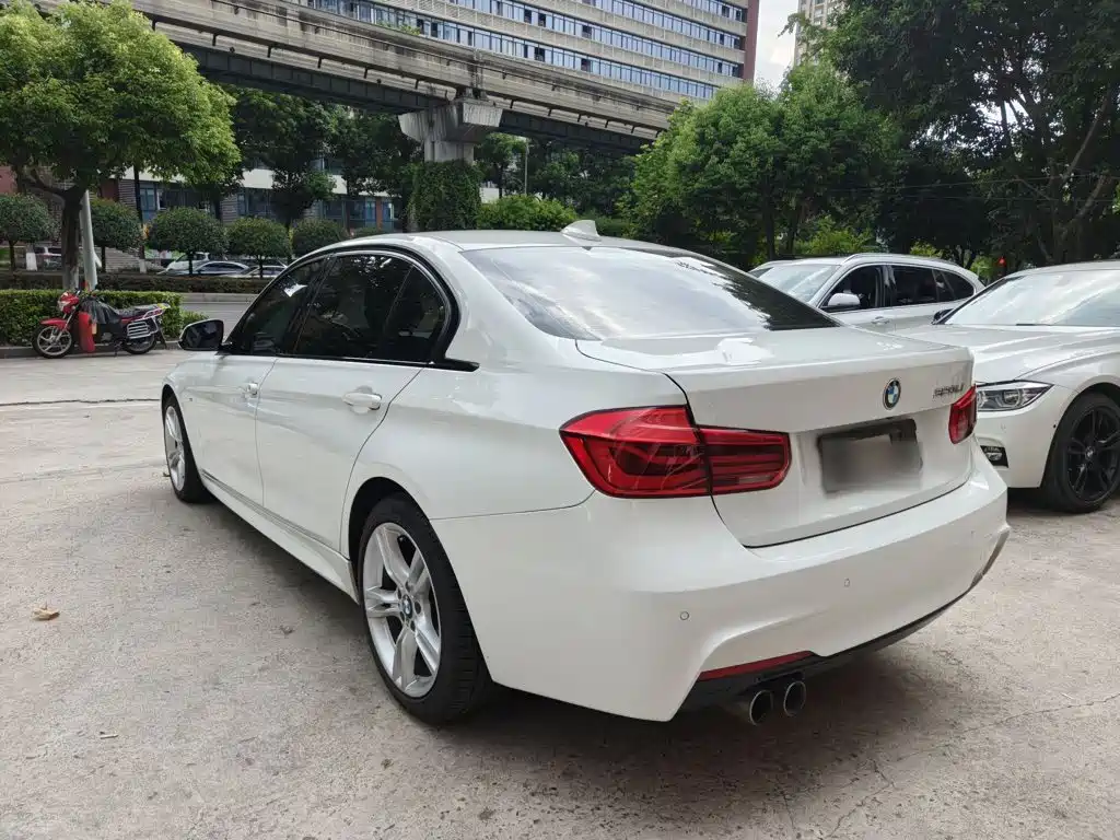 BMW 3 Series — миниатюра 5