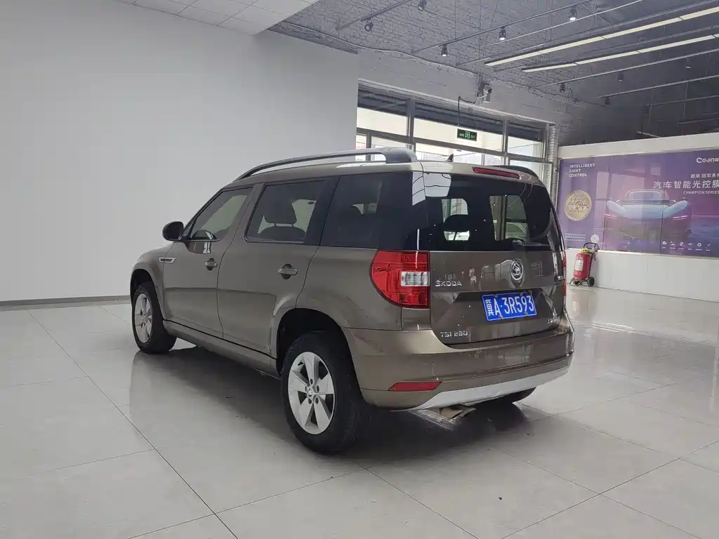 SKODA YETI