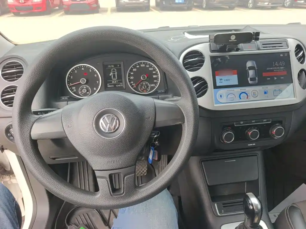 Volkswagen Tiguan — миниатюра 10