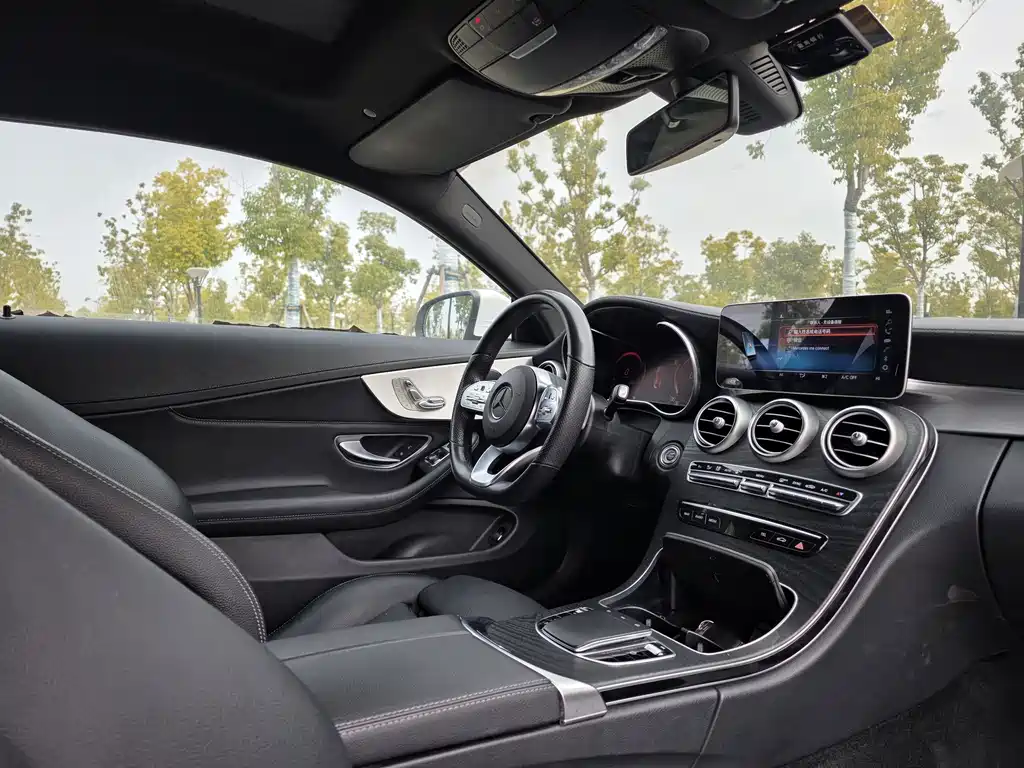 MERCEDES-BENZ C CLASS