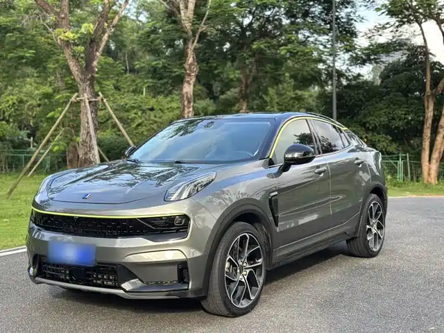 2021 Lynk & Co 05