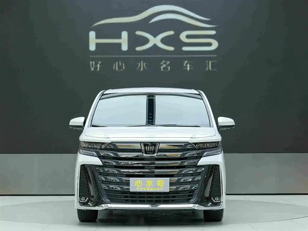 Toyota Vellfire — миниатюра 2