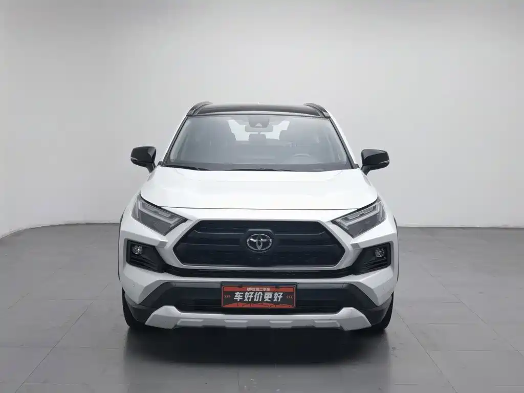 Toyota RAV4 — миниатюра 3