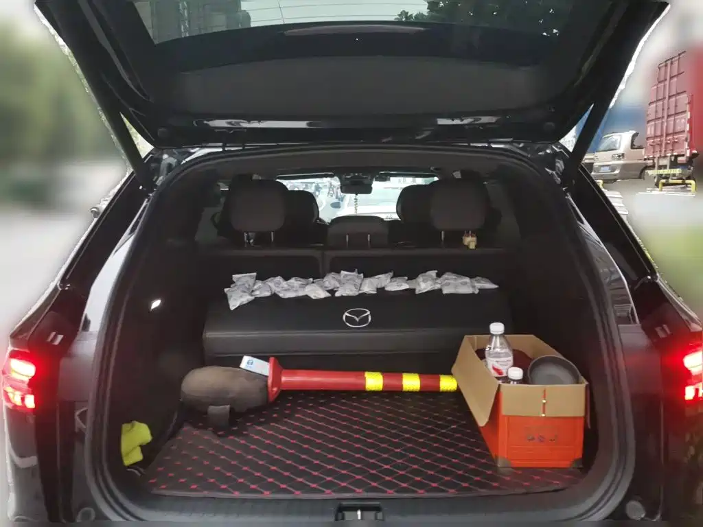 Geely Xingyue L — миниатюра 15