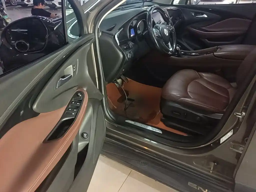 Buick Envision Plus — миниатюра 12