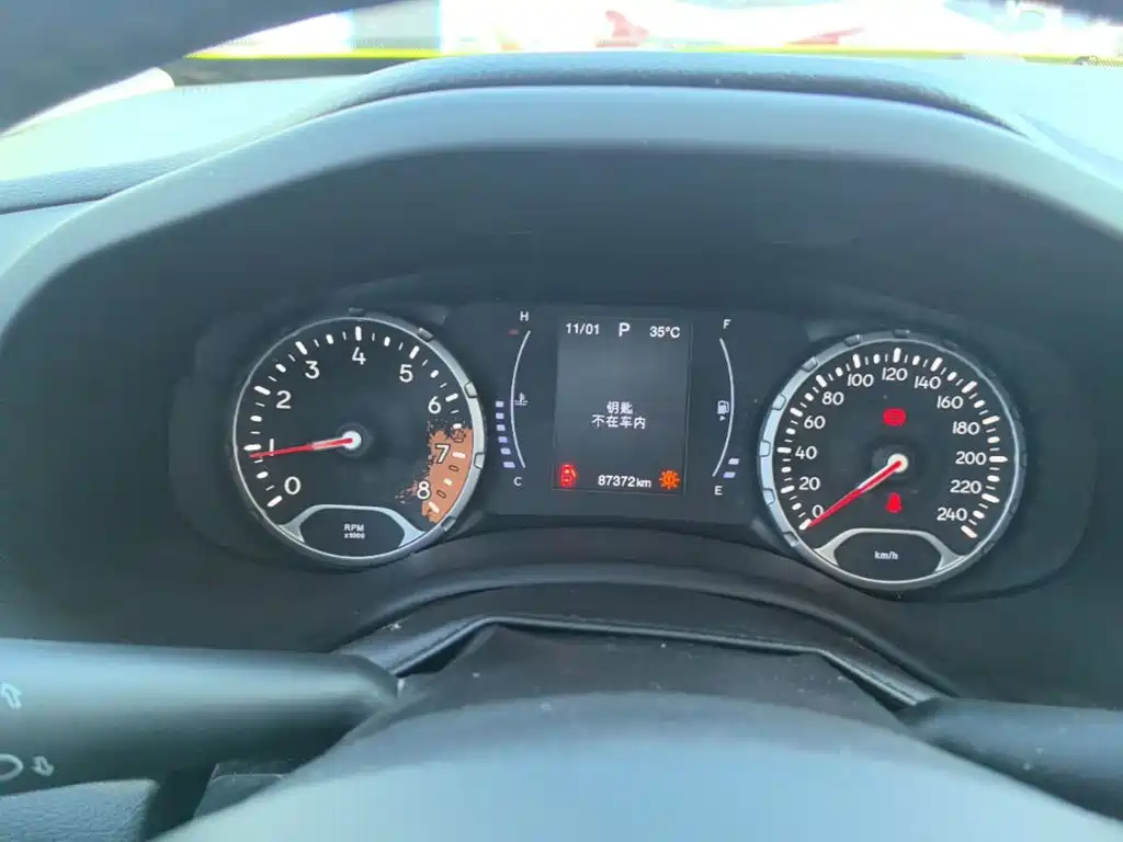 Jeep Renegade — миниатюра 12