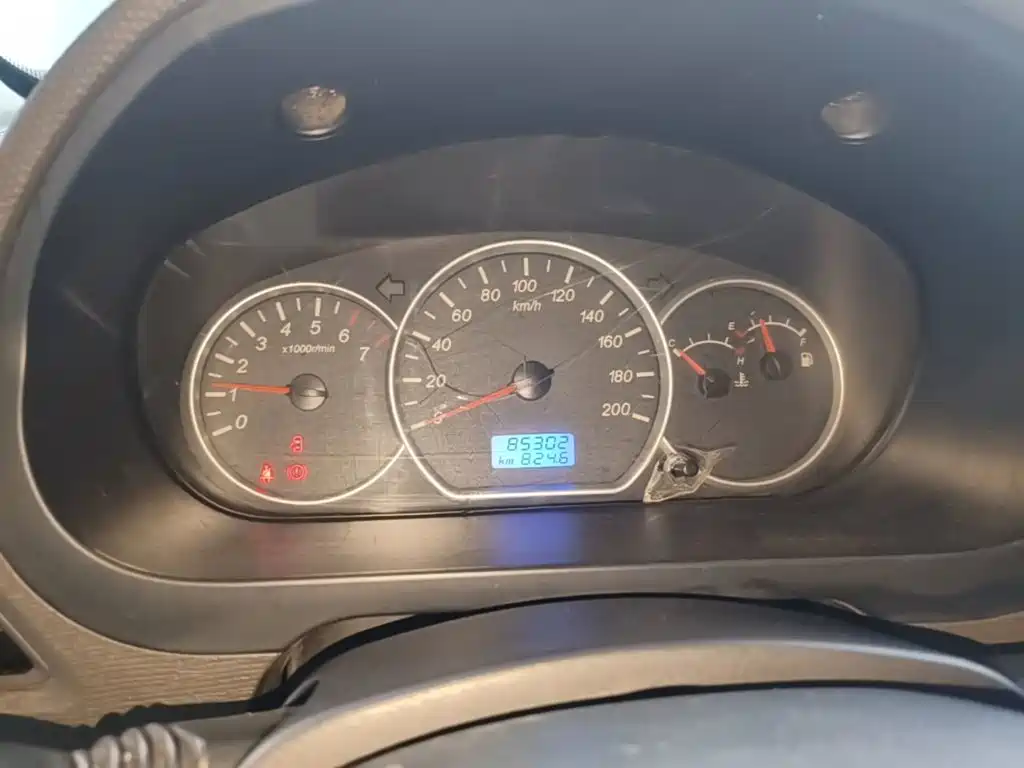 Wuling Hongguang — миниатюра 12