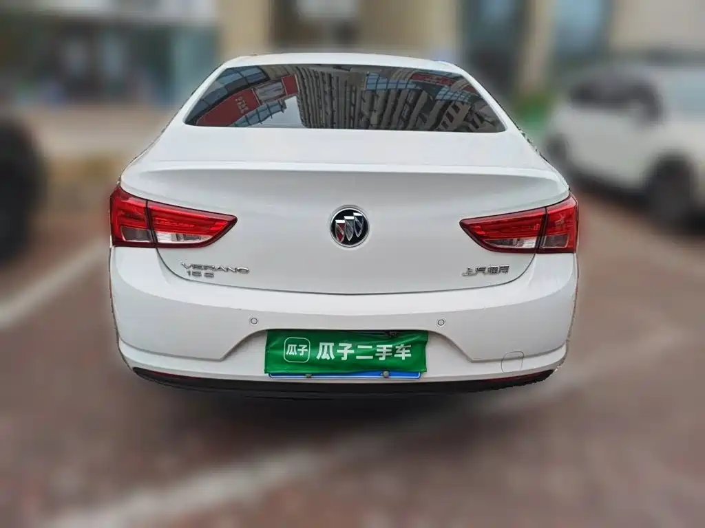 Buick Verano — миниатюра 5
