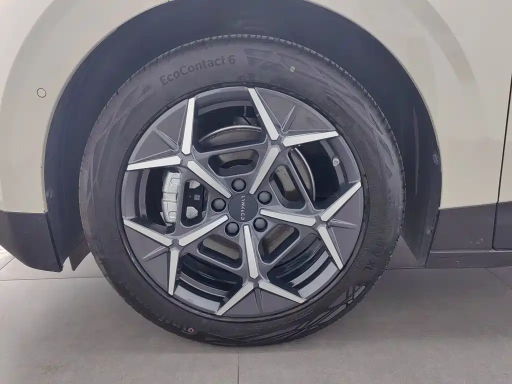 Lynk & Co Z20 — миниатюра 17