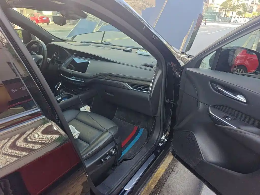 Cadillac XT4 — миниатюра 19
