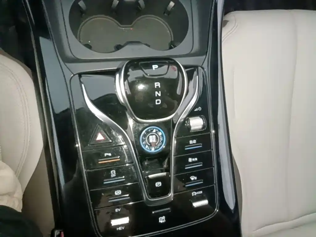 BYD Qin PLUS — миниатюра 12