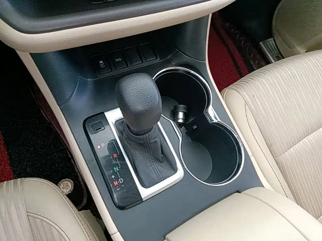 Toyota Highlander — миниатюра 12